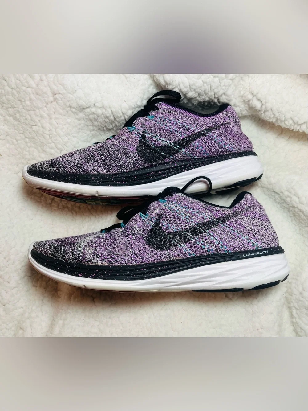 Nike size color